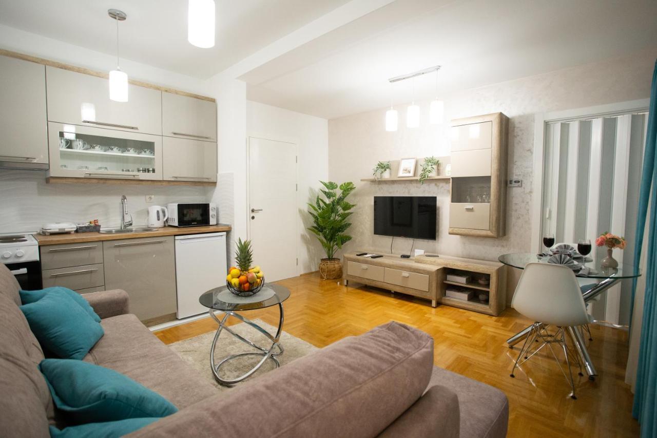 Apartman Sunset Sremska Mitrovica Exterior foto